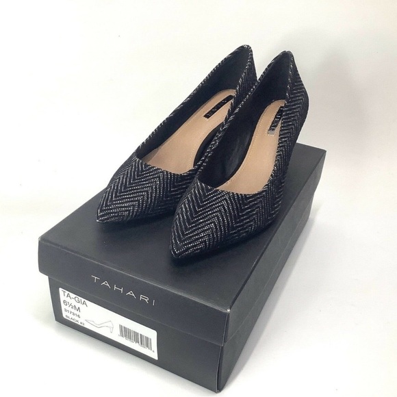 NIB Tahari Gia Black White Chevron Shoes Pumps 6.5M Textile Pointy Toe heel - Picture 8 of 8
